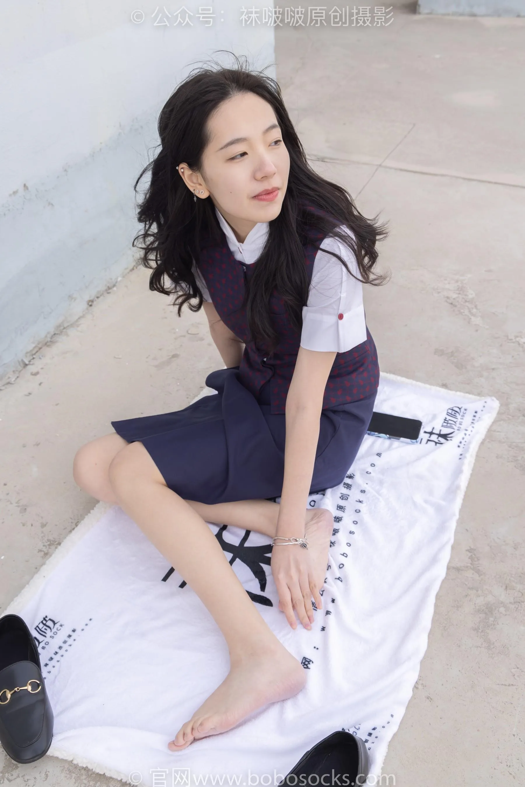 [BoBoSocks袜啵啵]NO.227 小甜豆-皮鞋、黑丝、裸足 [47P]插图4